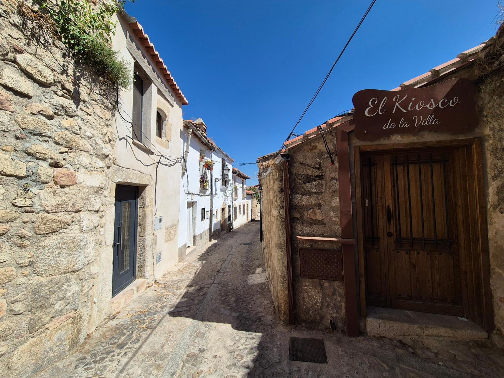 Grupo Garcia De Paredes Apartamentos Turisticos ตรูคีโย ภายนอก รูปภาพ