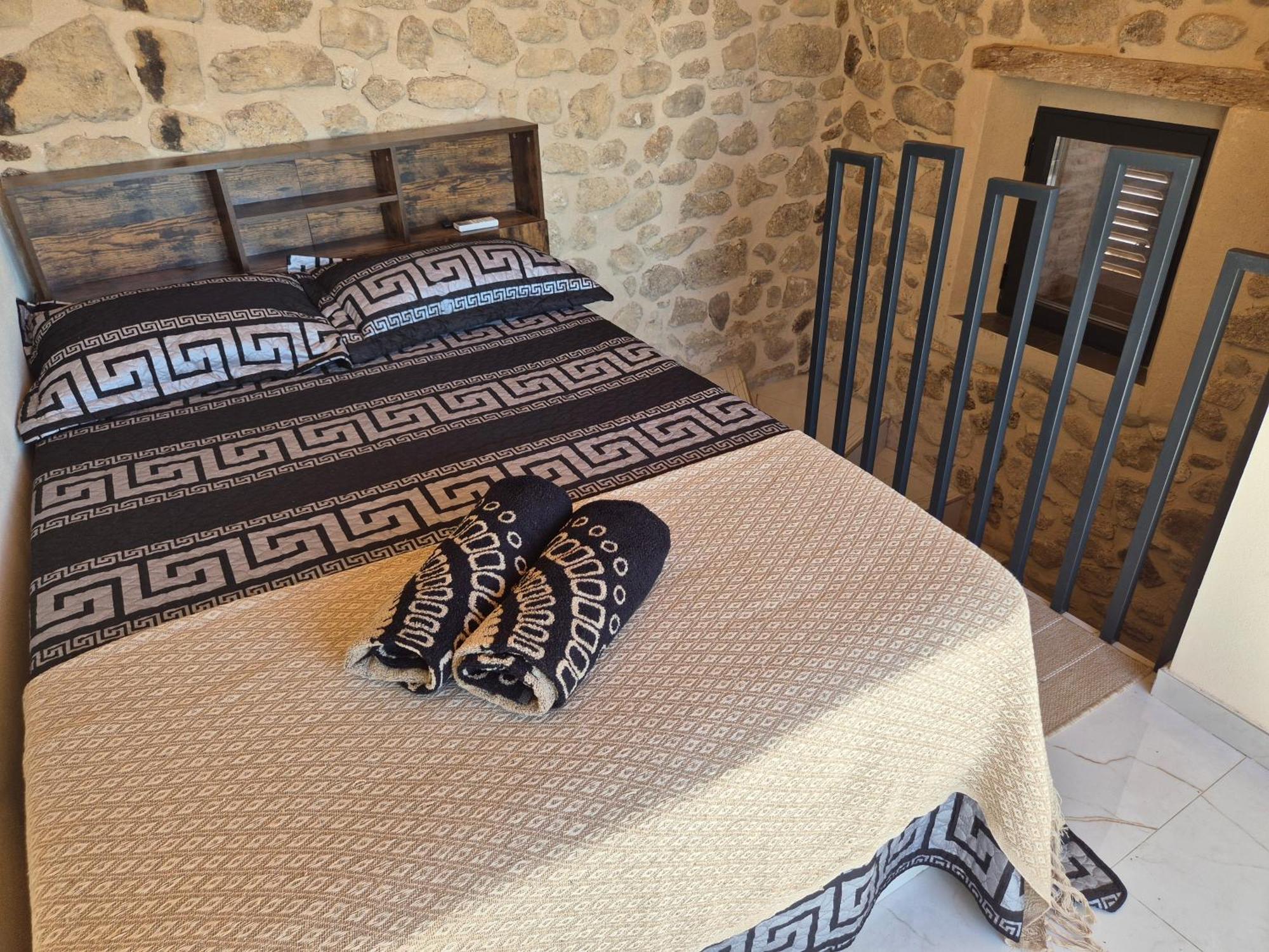 Grupo Garcia De Paredes Apartamentos Turisticos ตรูคีโย ภายนอก รูปภาพ